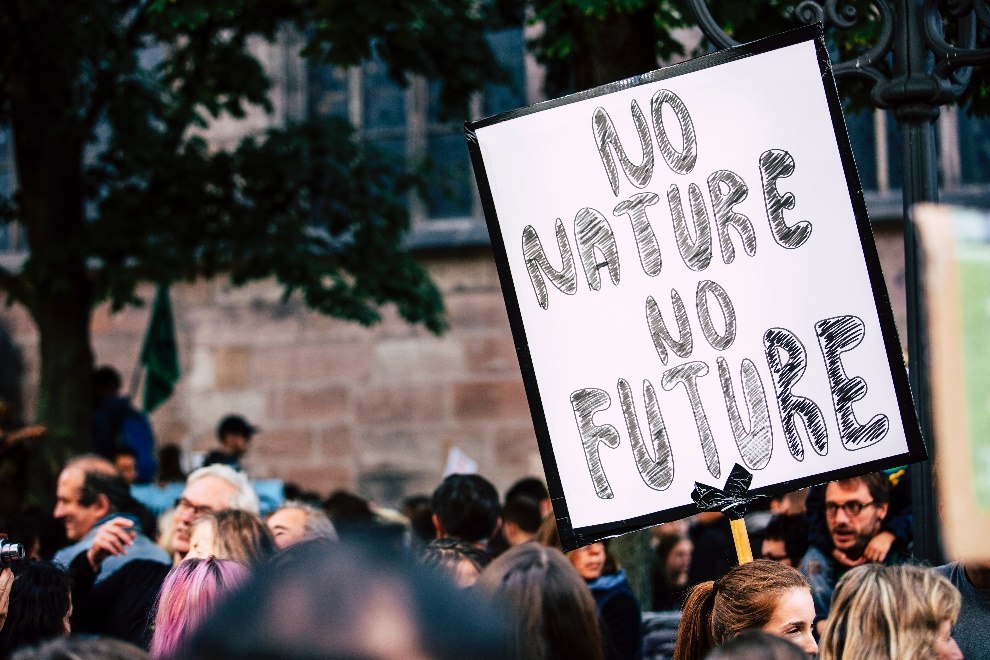  ‘No nature no future’ placard
