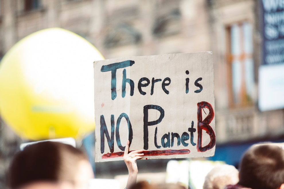  A placard saying ‘there is no planet B’